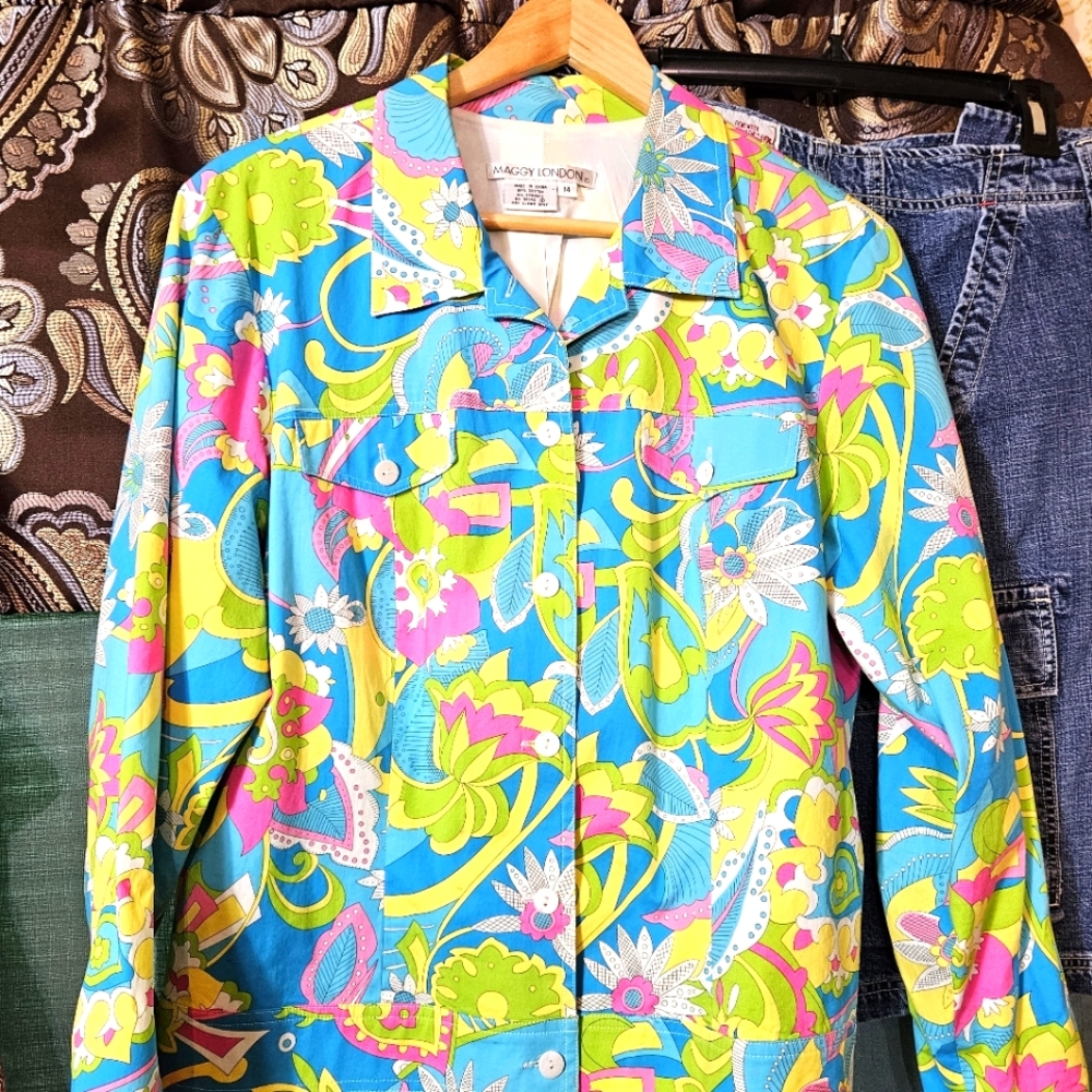 Maggy London Pop Art Inspired Print Jacket